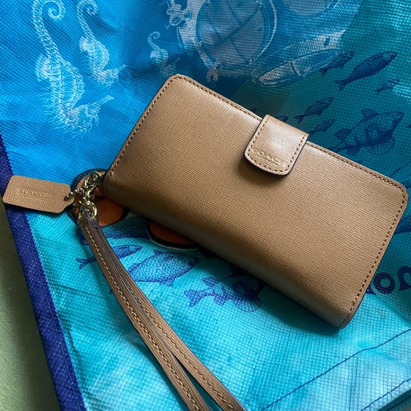 COACH SAFFIANO LEATHER Wallet Wristlet OL-SCHOOL - Picture 12 of 14